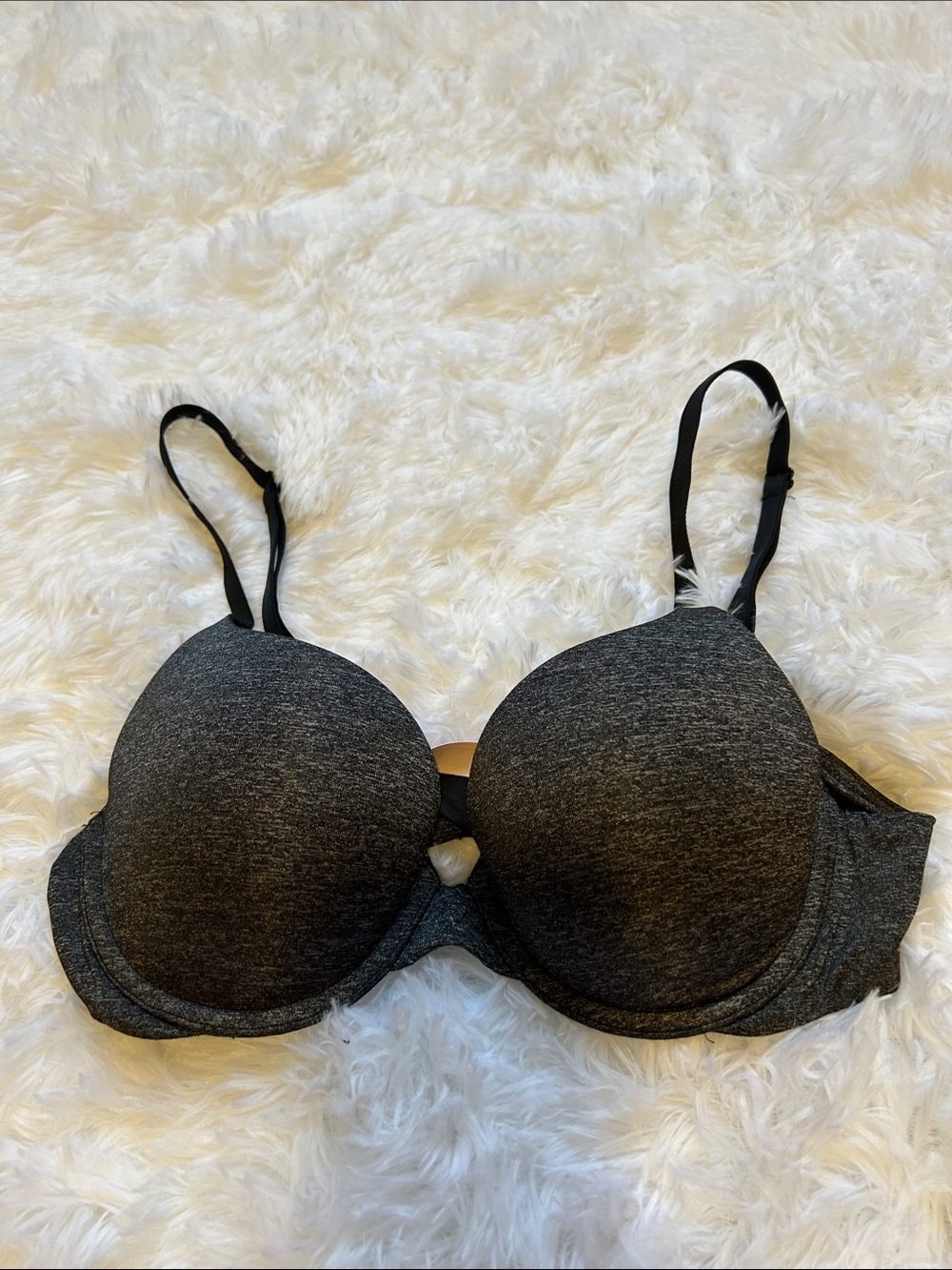 Victoria’s Secret T-shirt Bra